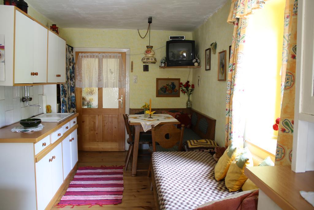 Weinbau-Gaestezimmer Martin Und Eva Maria Jamek Вайсенкирхен ин дер Вахау Екстериор снимка
